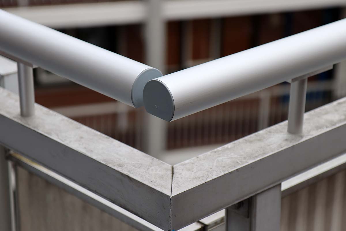 Aluminium balustradeverhoging voor balkons en galerijen